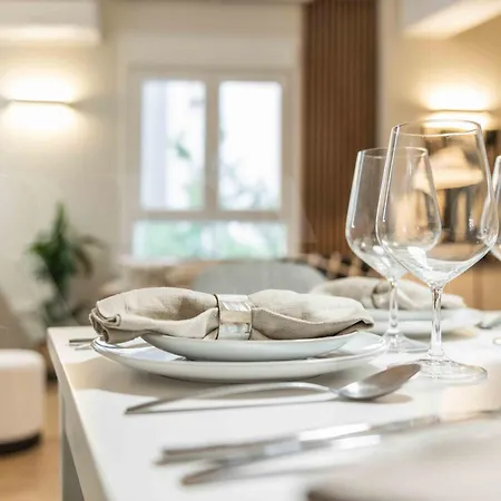 Spacious 3 Bedroom By Rems *