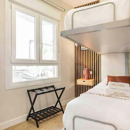 Spacious 3 Bedroom By Rems