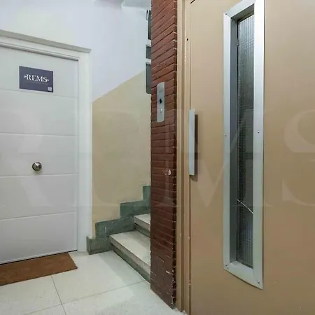 Apartamento Spacious 3 Bedroom By Rems *