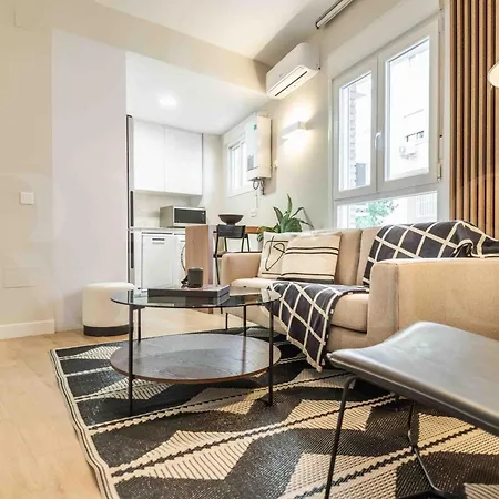 Apartamento Spacious 3 Bedroom By Rems *