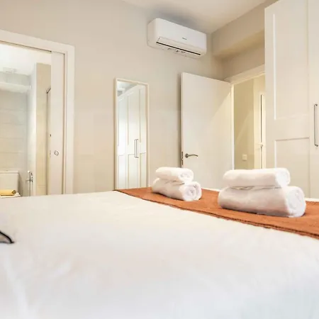 Spacious 3 Bedroom By Rems Apartamento
